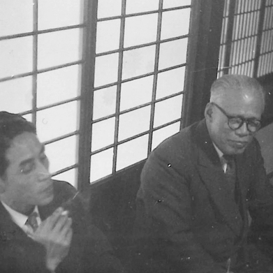 創業者（稲坂理一／右）と初代社長（稲坂正士／左）